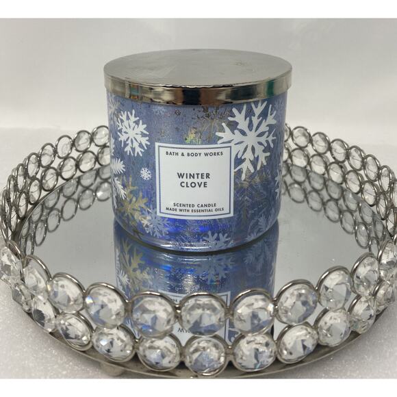1 Bath & Body Works WINTER CLOVE 3 Wick Scented Wax Candle 14.5 Large - Picture 1 of 5